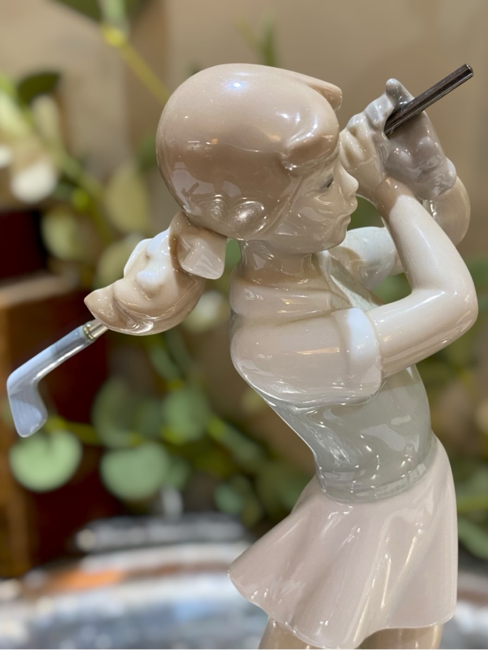 Vintage Lladro Nao Golfer Woman Figurine Out of the Rough Golf 10” Porcelain - Picture 2 of 8